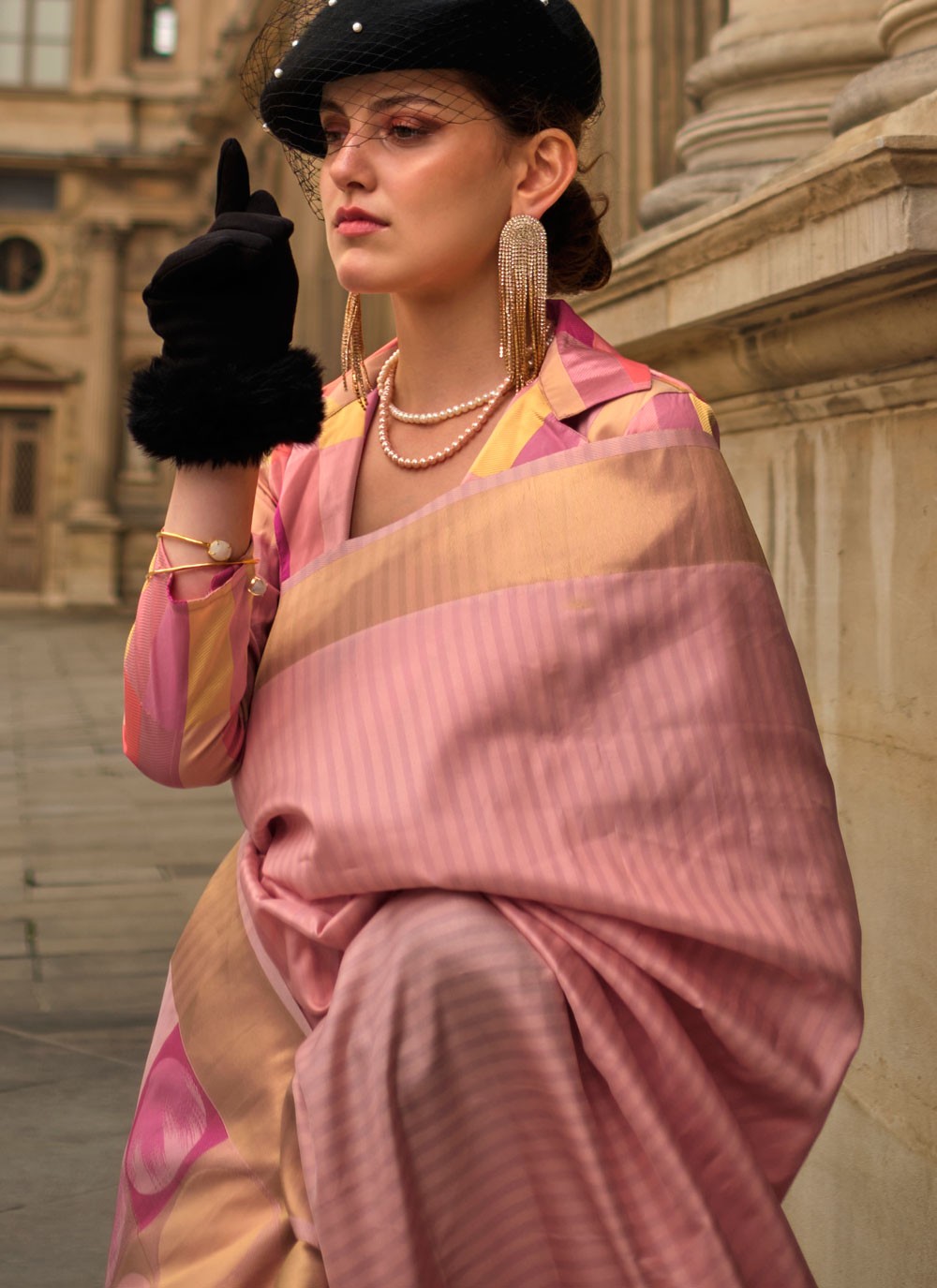 Classic Weaving Zari Handloom Silk Saree - S4290