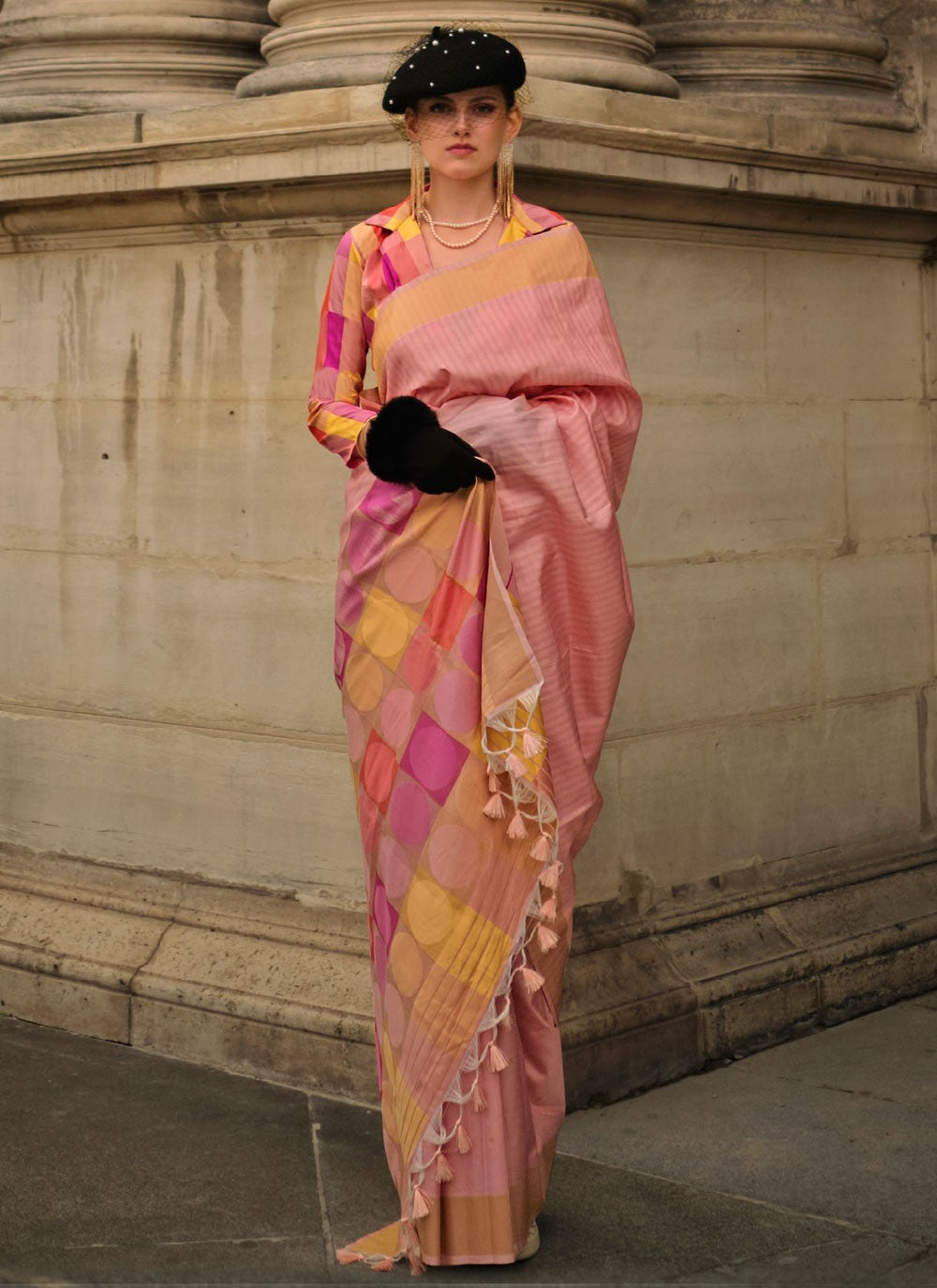 Classic Weaving Zari Handloom Silk Saree - S4290