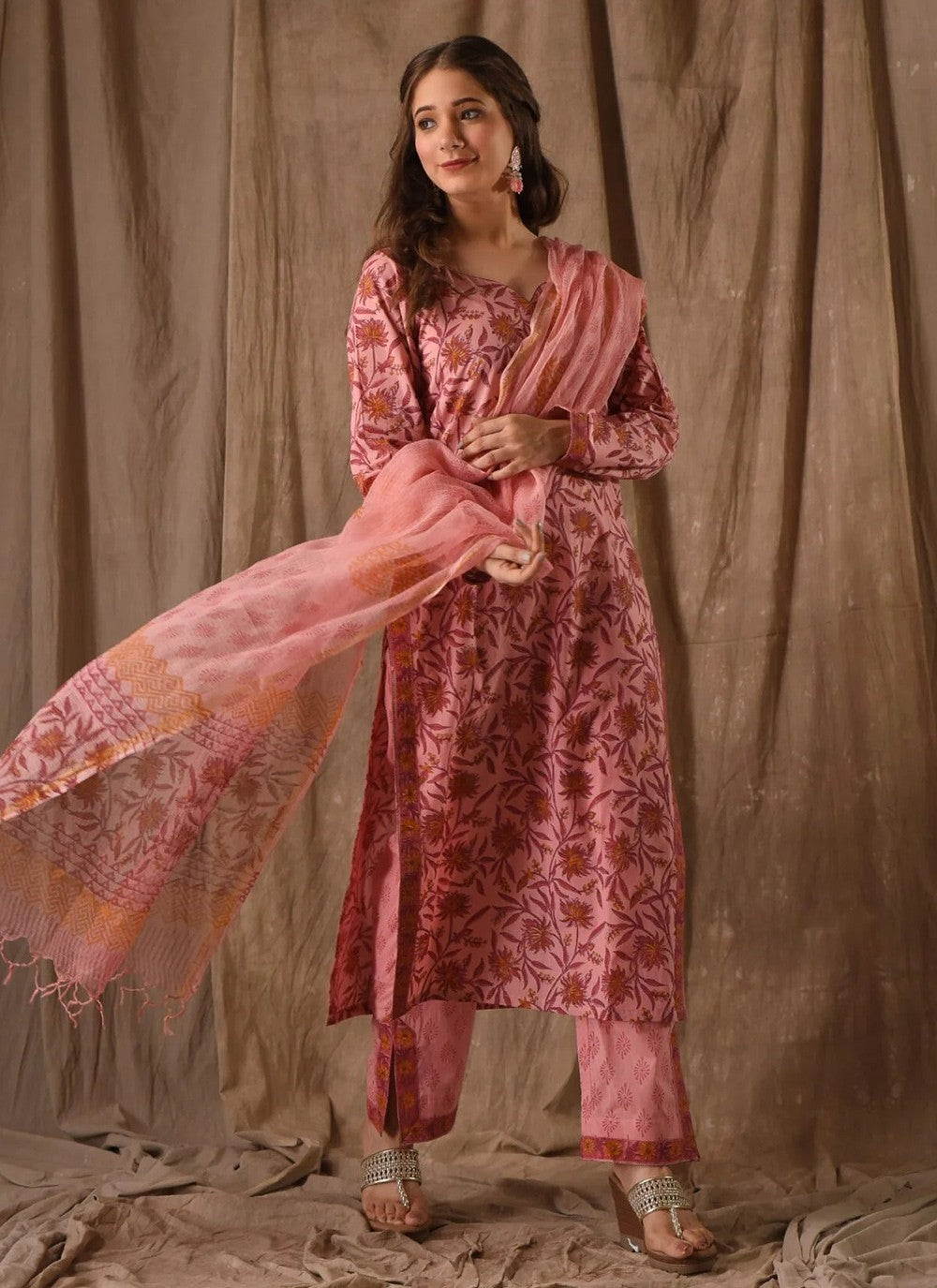 Archive Printed 316527 Peach T6751