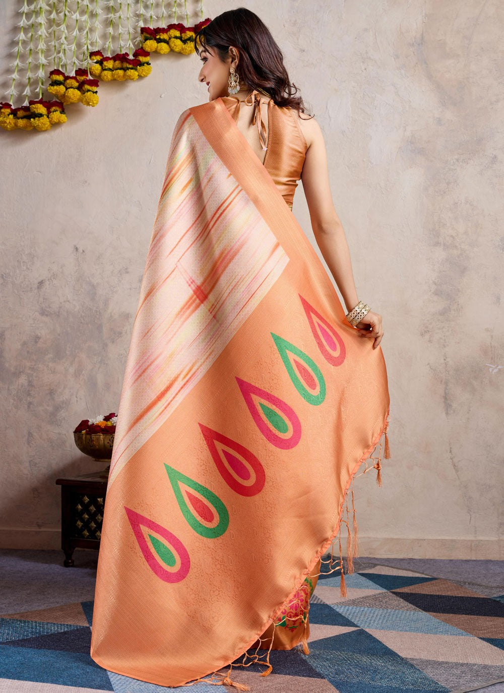 Designer Weaving Zari Peach Silk Saree S13066