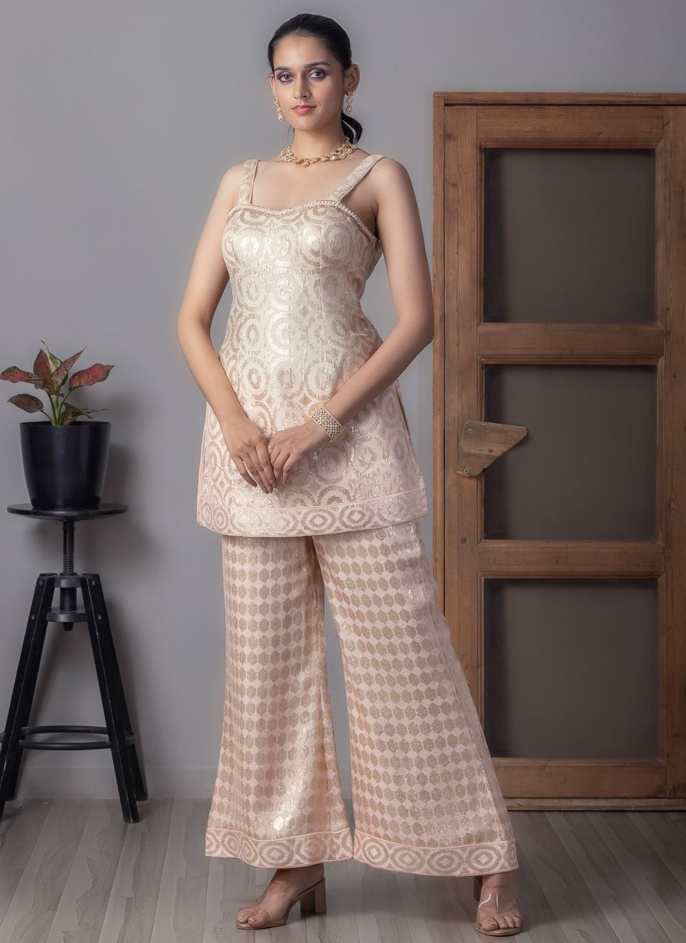 Archive Sequins, Thread 316700 Peach T6790