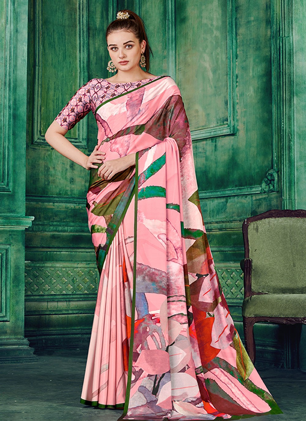 Classic Abstract Print Pure Crepe Saree - S7166