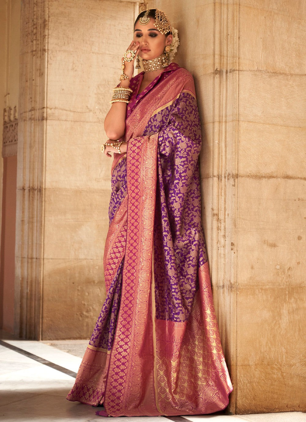 Classic Weaving Zari Banarasi Silk Saree - S3908