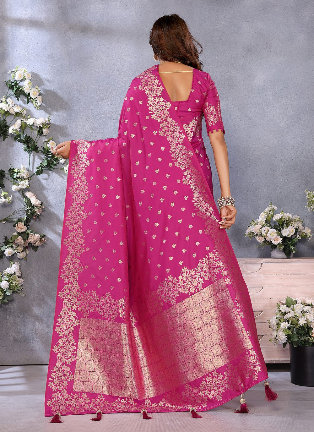 Pink Banarasi Silk Classic Saree Jacquard Work, Weaving Zari S16642