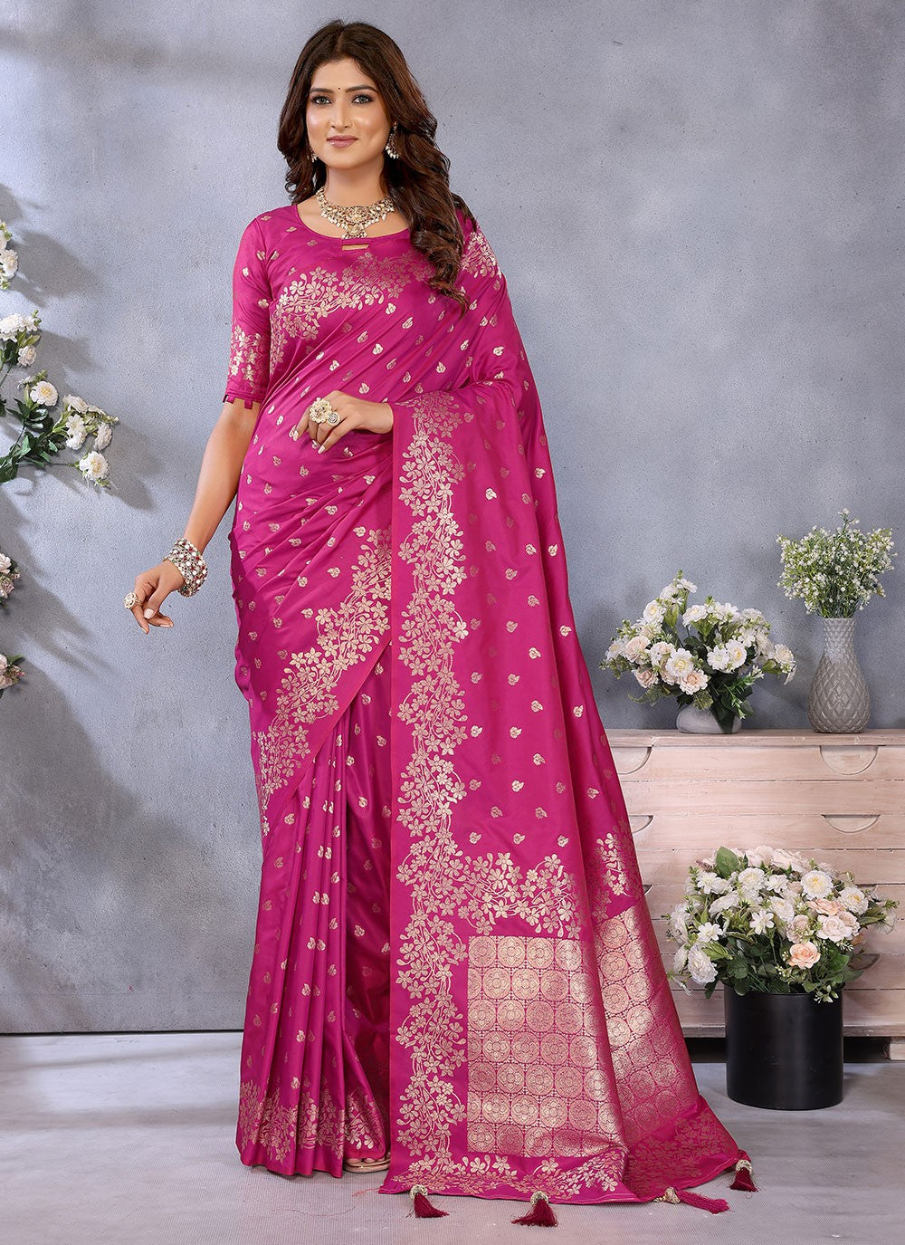 Pink Banarasi Silk Classic Saree Jacquard Work, Weaving Zari S16642