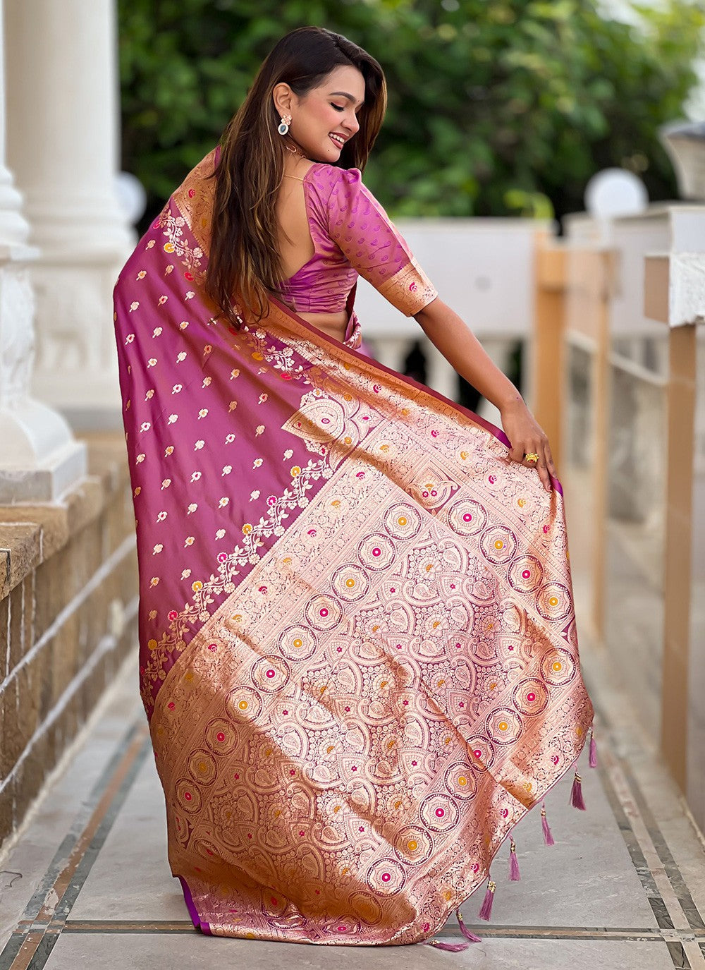 Pink Banarasi Silk Classic Saree Meenakari, Woven S16653