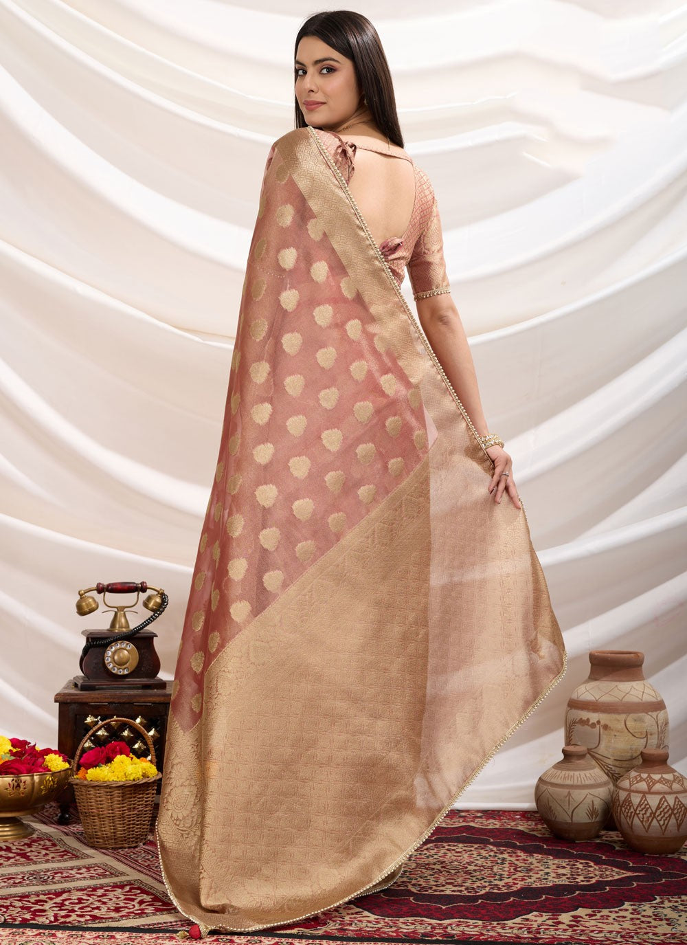Woven Silk Pink Traditional Saree S14922