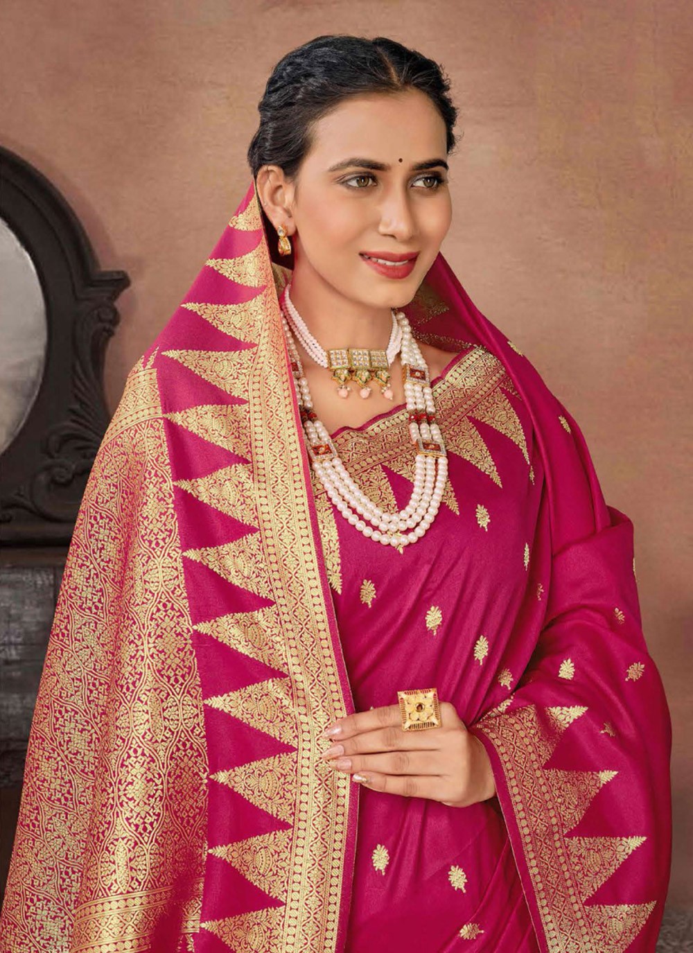Traditional Woven Silk Saree - S7336