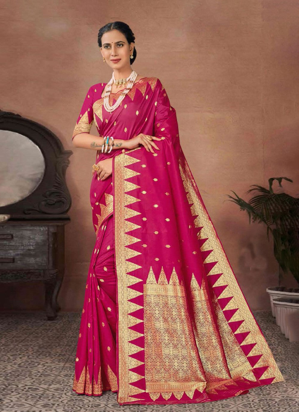 Traditional Woven Silk Saree - S7336