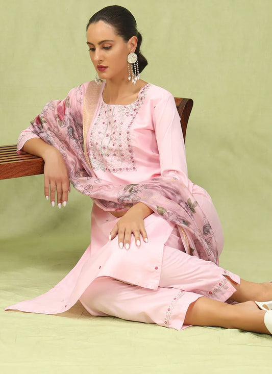 Embroidered Silk Blend Pink Pant Style Suit T6248