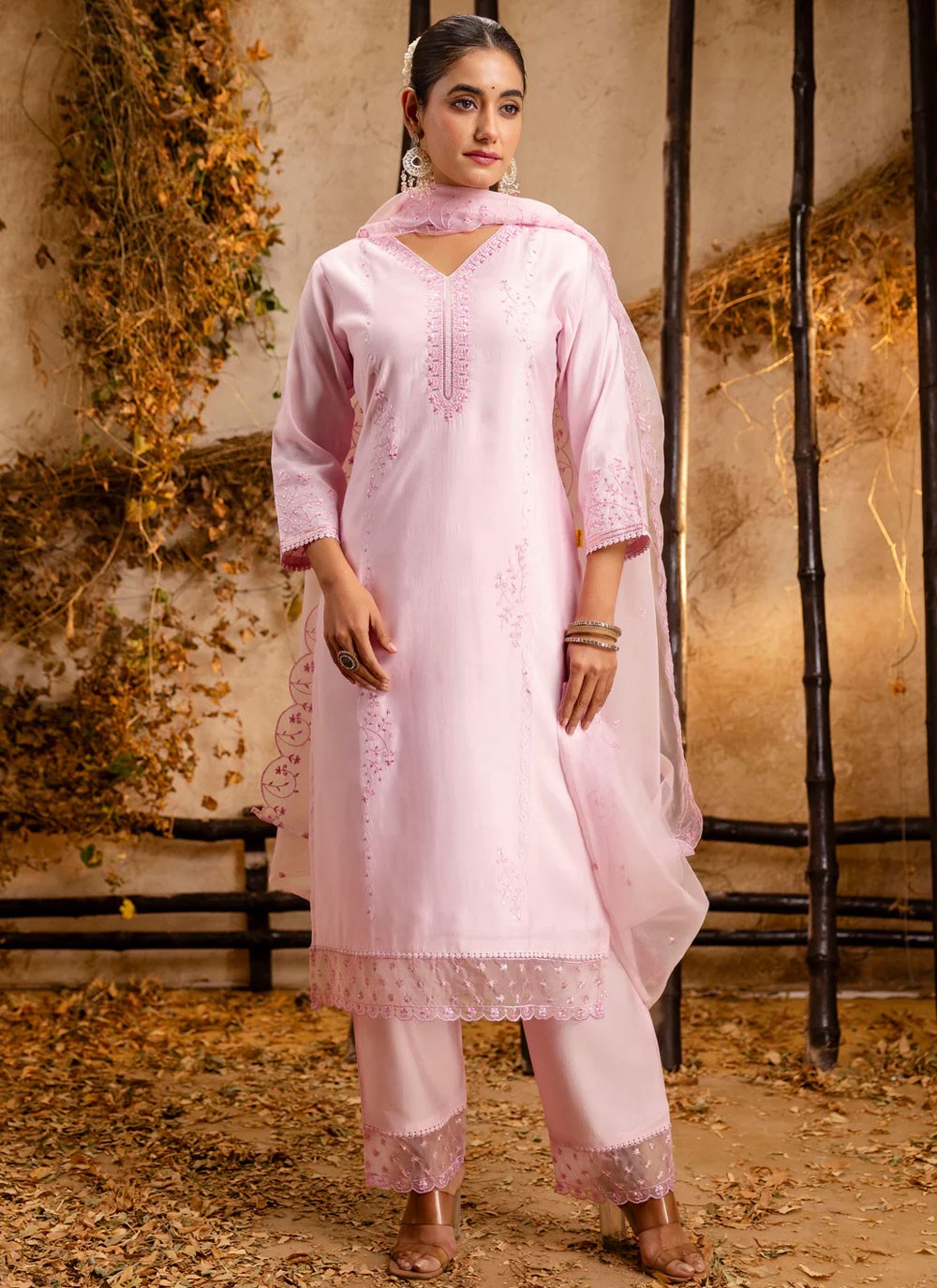 Embroidered Silk Pink Pant Style Suit T6359