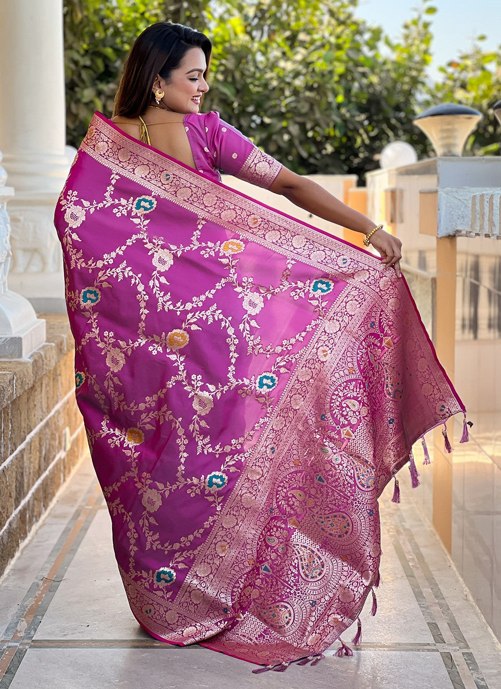 Pink Banarasi Silk Contemporary Saree Meenakari S16327