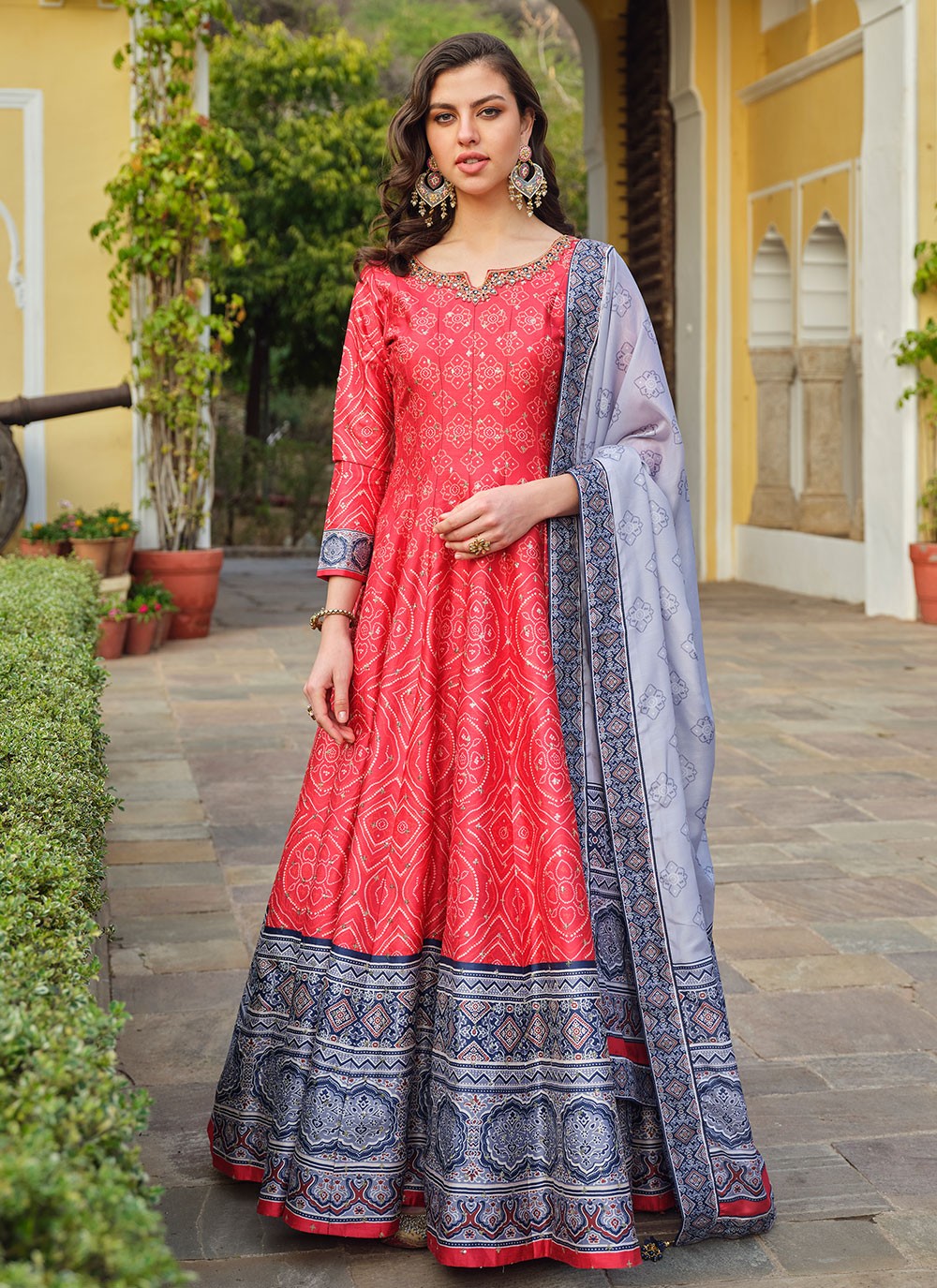 Silk Gown - G1379