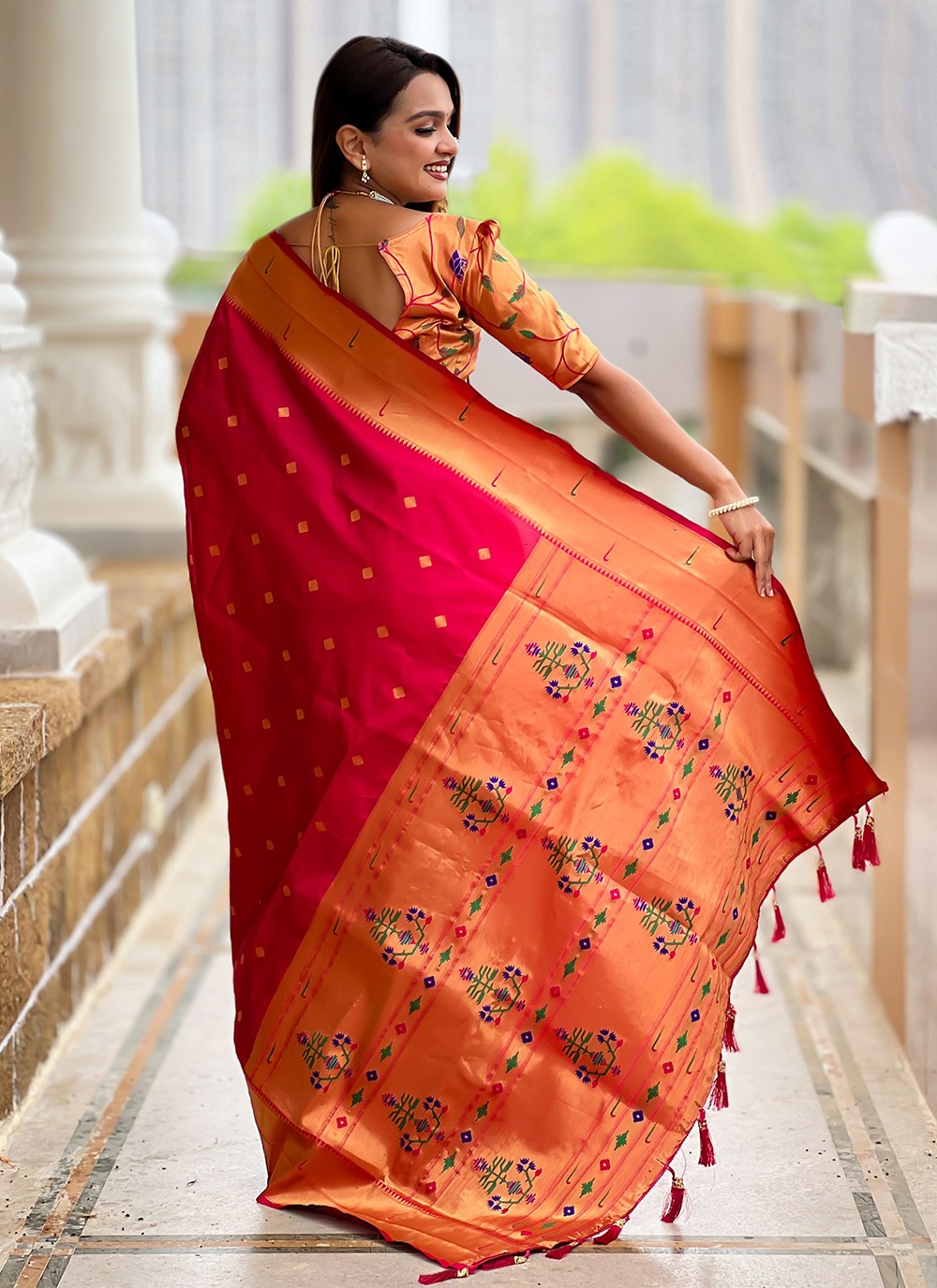 Pink Silk Trendy Saree Jacquard Work S18319