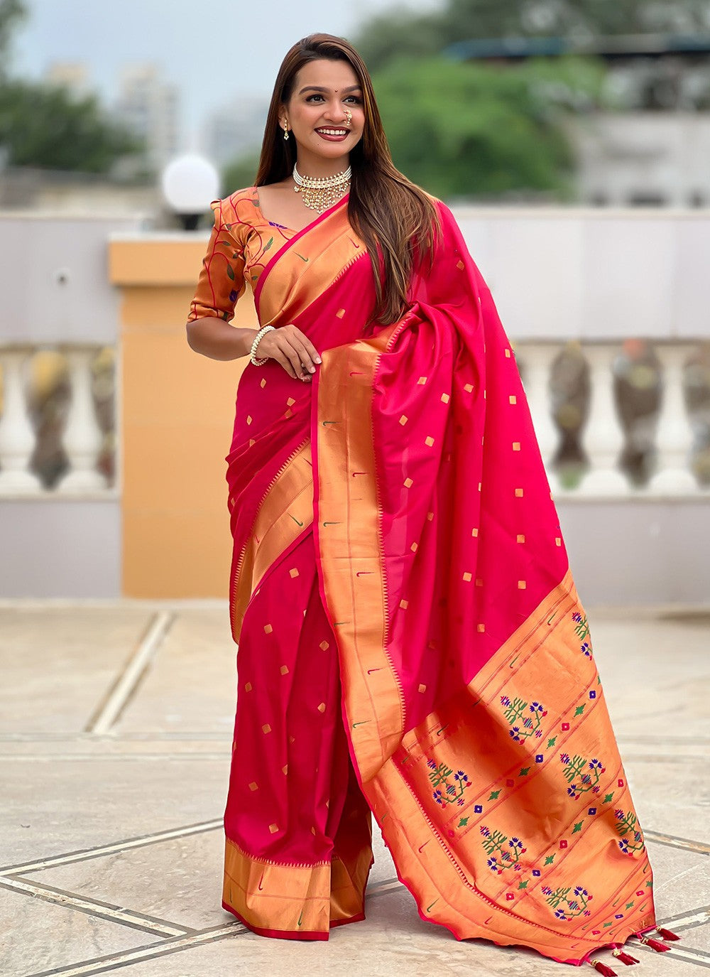 Pink Silk Trendy Saree Jacquard Work S18319