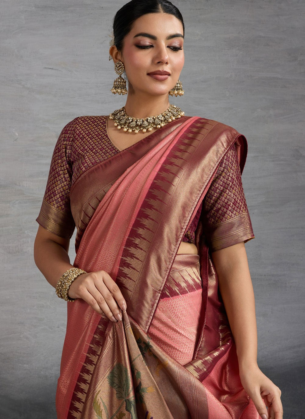 Pink Kanjivaram Silk Traditional Saree Meenakari, Weaving Zari, Zari S19375