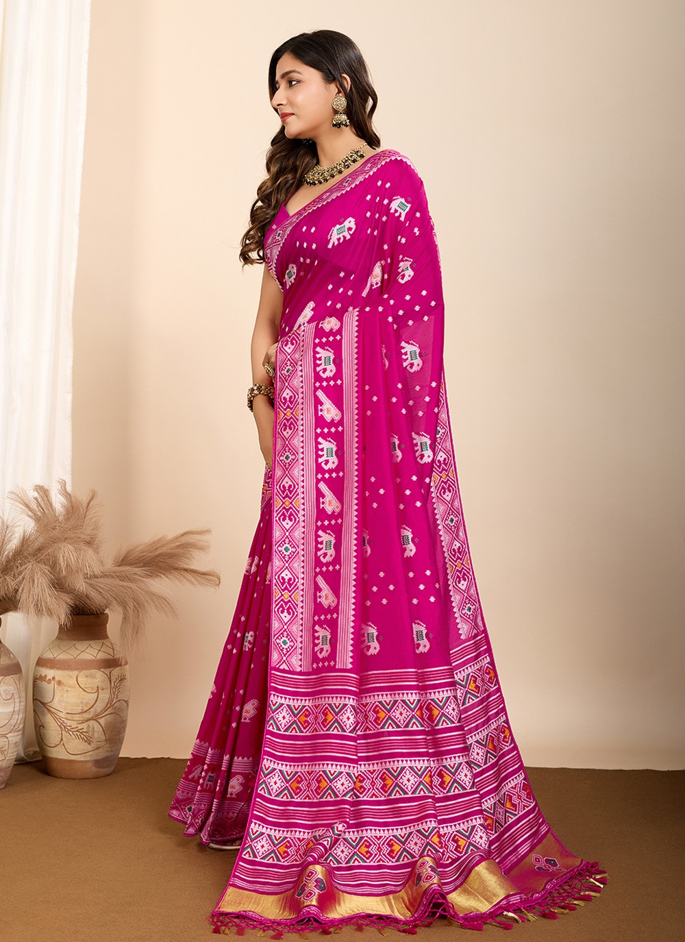 Trendy Saree Meenakari Pink Silk Saree S13485