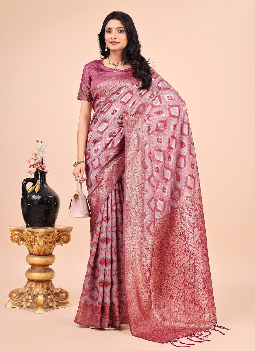 Printed Cotton Pink Classic Saree S15171