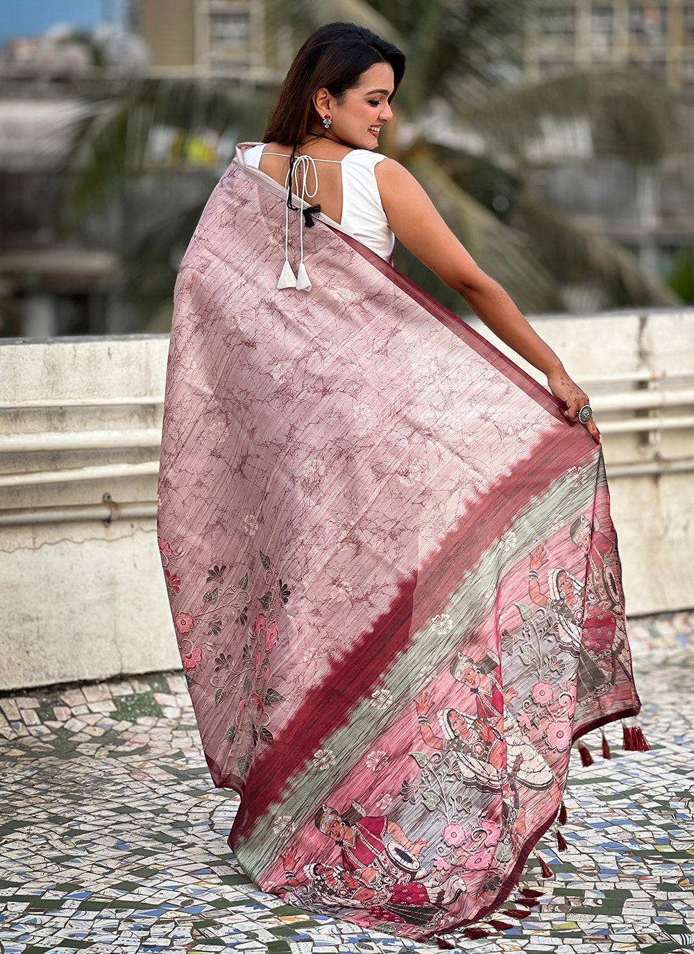 Border Work Silk Pink Classic Saree S15389