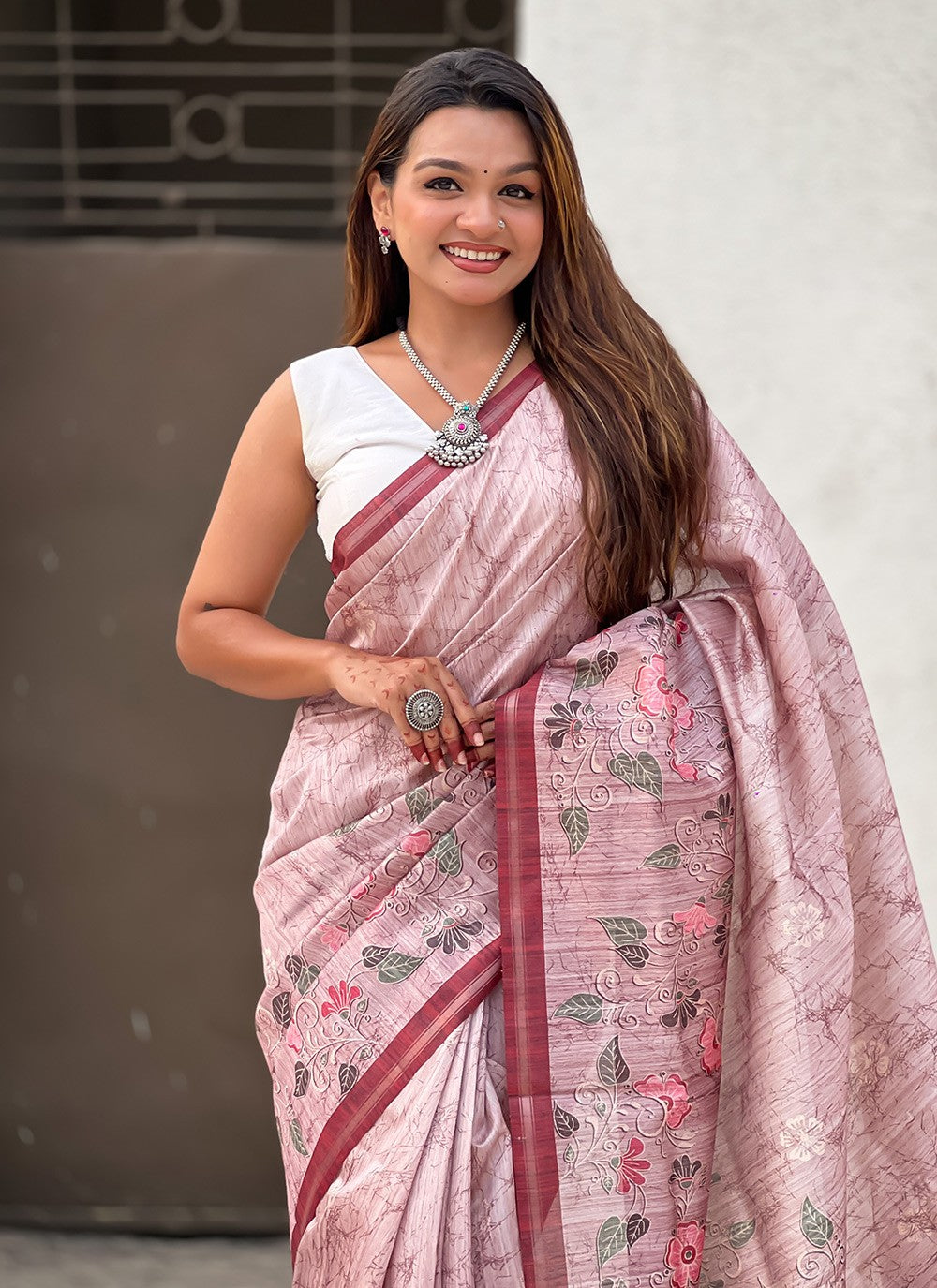Border Work Silk Pink Classic Saree S15389