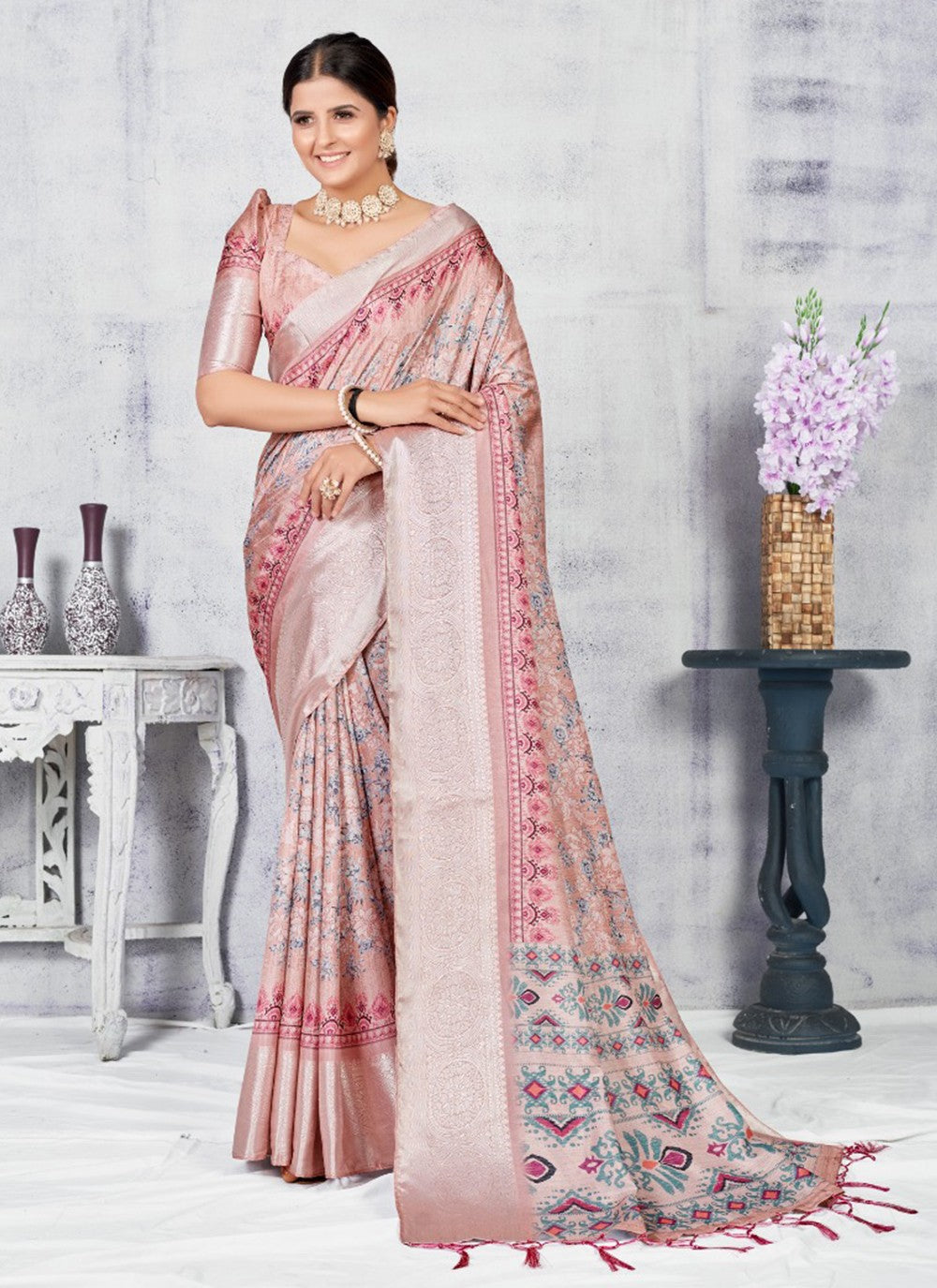 Saree Border Work Pure Dola, Viscose Saree - S3027
