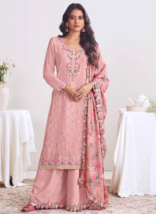Palazzo Suit Embroidered, Thread Pink T8510
