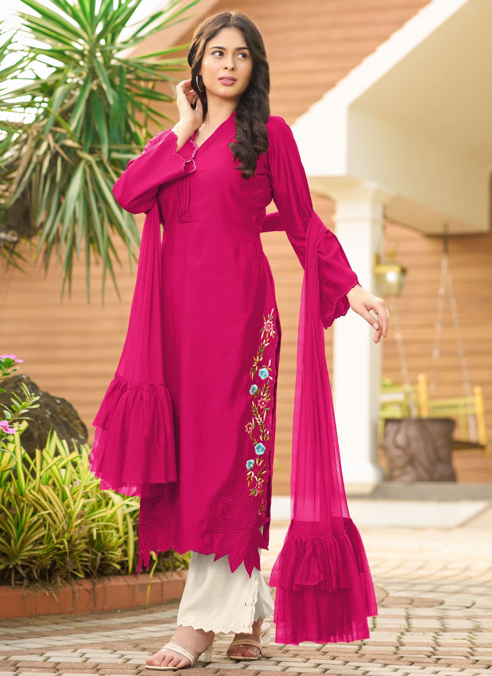 Palazzo Suit Embroidered Pink Silk T5349