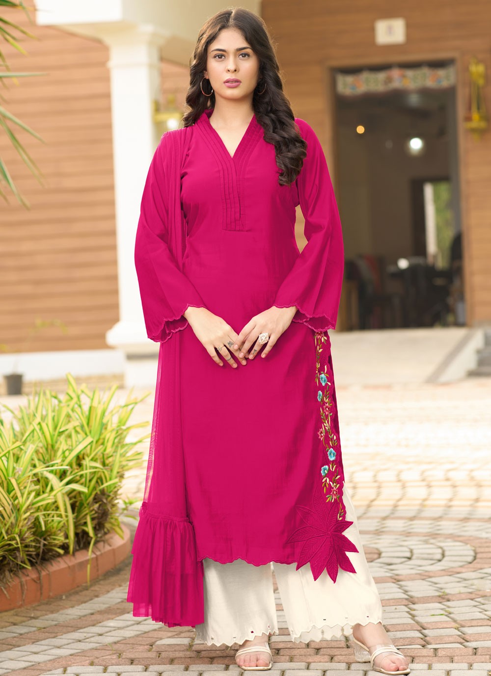 Palazzo Suit Embroidered Pink Silk T5349