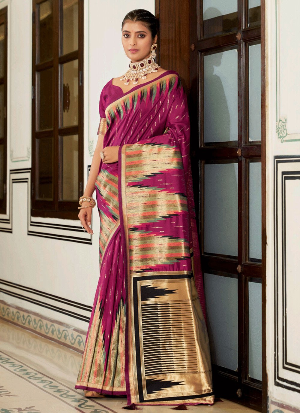 Classic Woven Silk Saree - S6476