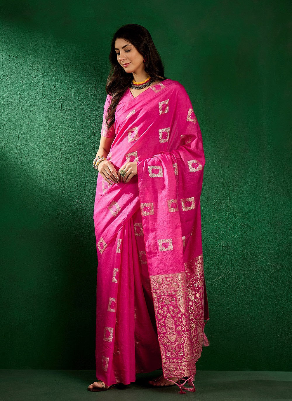 Casual Woven Art Silk Saree - S7308
