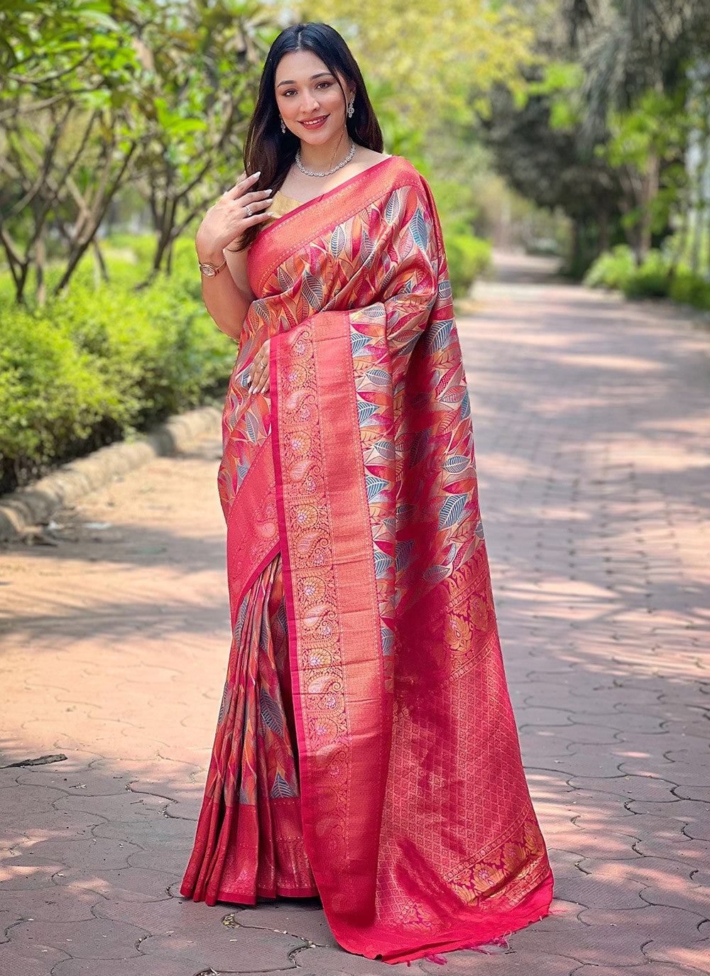 Traditional Weaving Zari Silk Saree - S6365