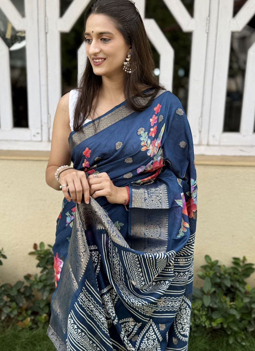 Printed, Weaving Zari Pure Dola Saree - S11836