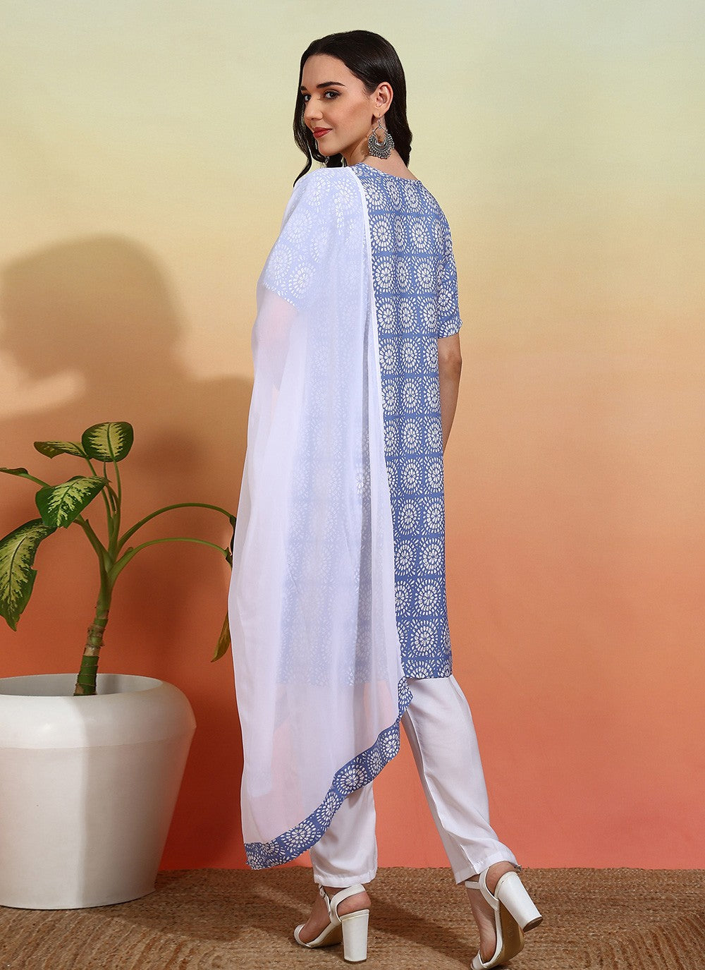 Archive Printed 316235 Aqua Blue T6667
