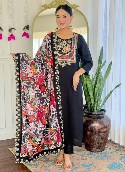 Archive Embroidered, Printed 316523 Black T6747