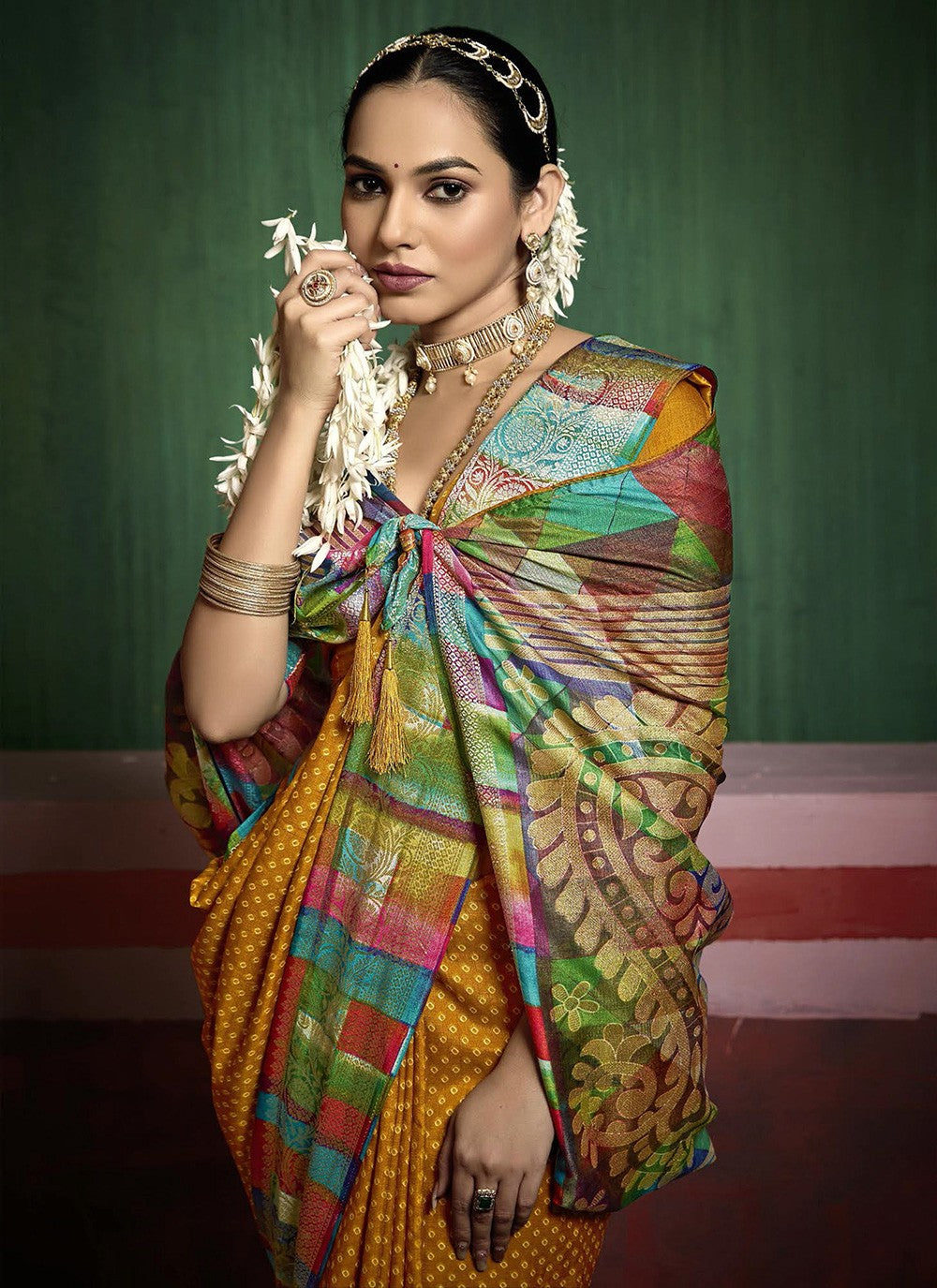 Mustard Silk Trendy Saree Printed S17185