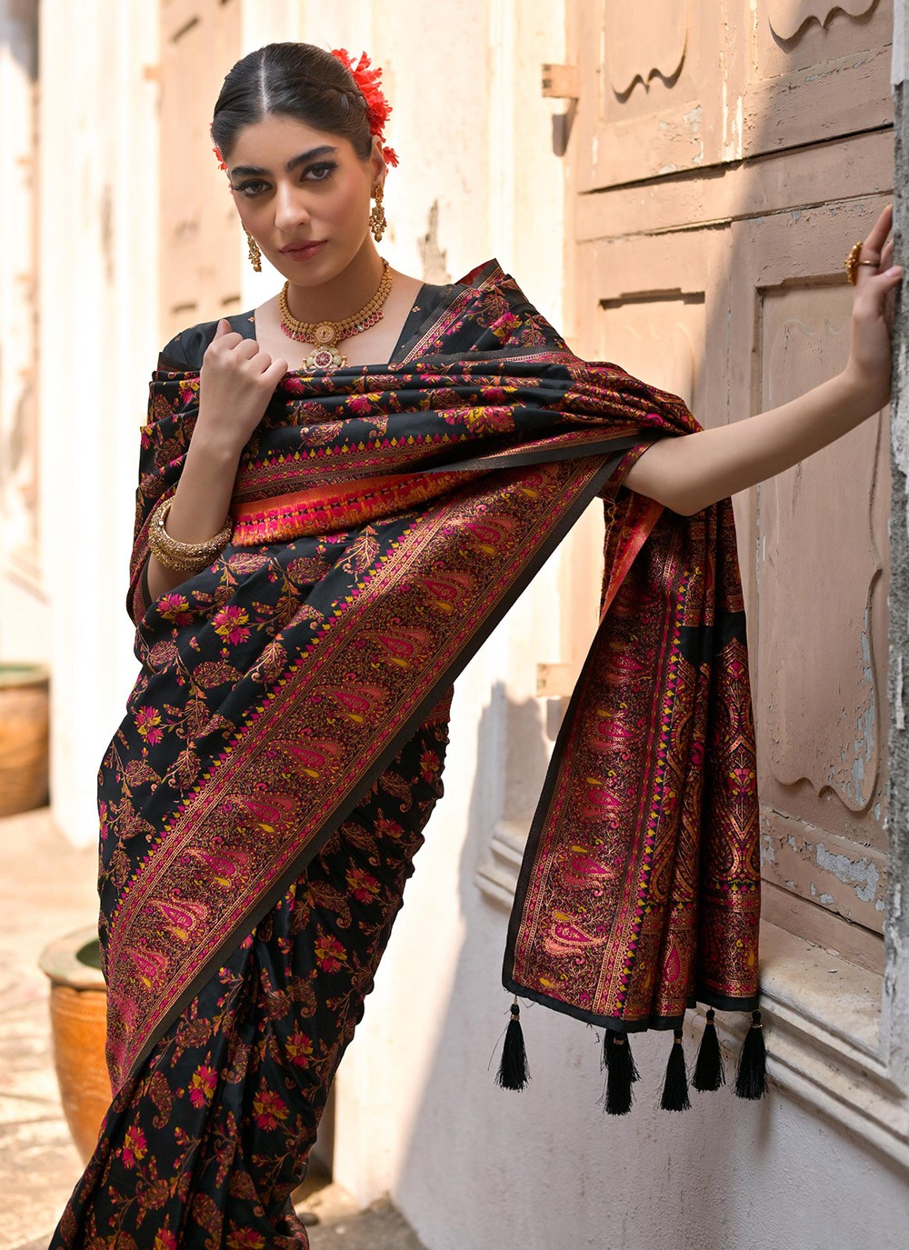 Printed Pashmina Silk Black Saree S14073