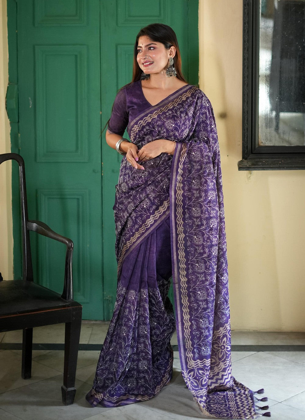 Classic Printed Tussar Silk Saree - S7112