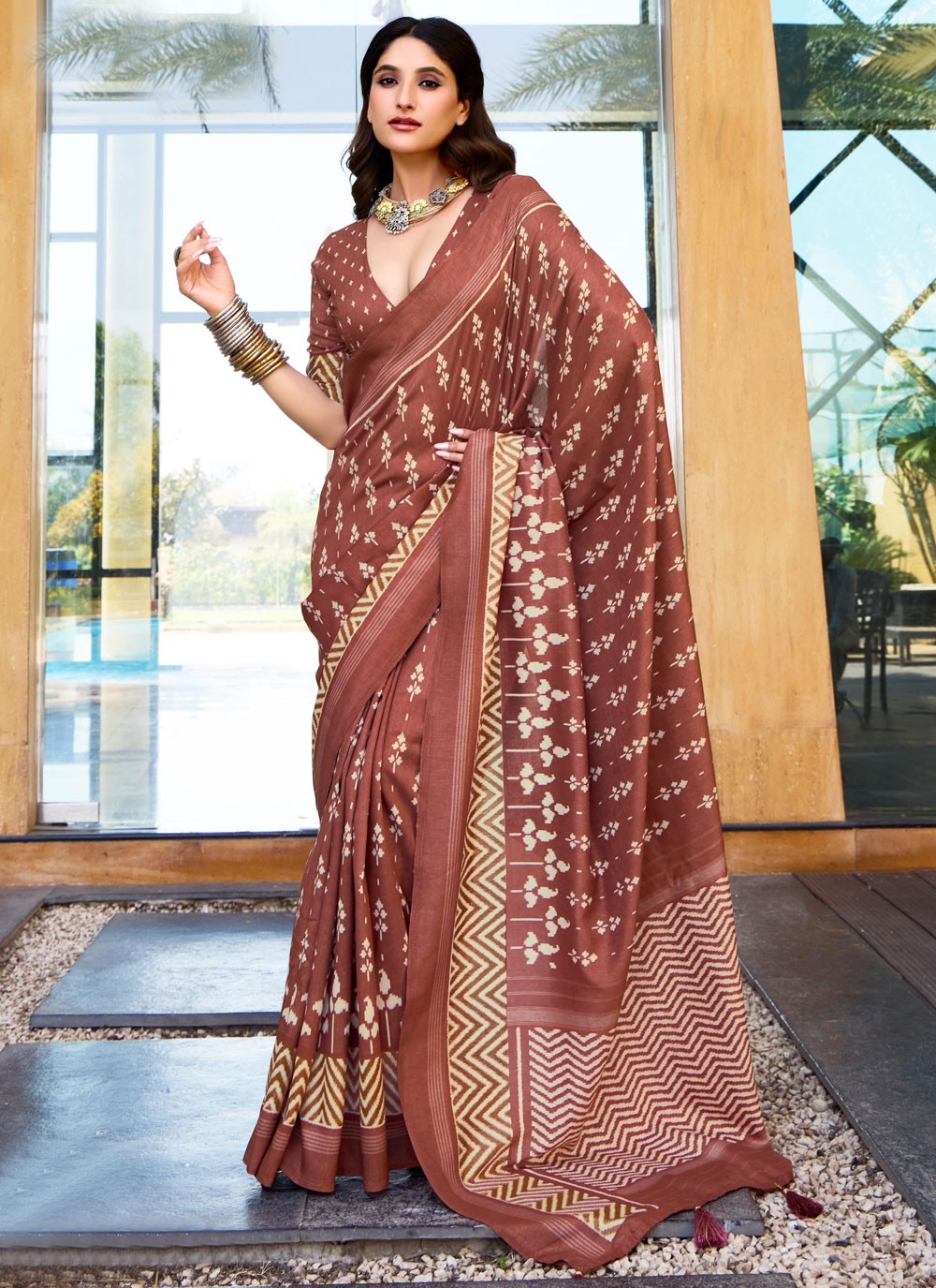 Brown Silk Contemporary Saree Printed S17080