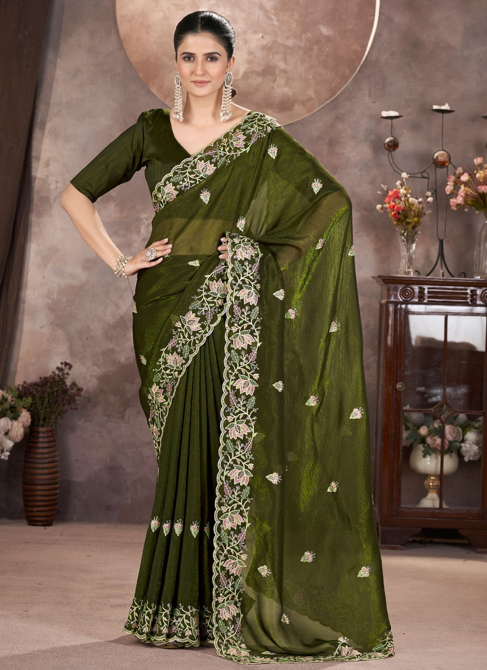 Green Pure Crepe Contemporary Saree Cut Work, Embroidered, Zari S16180