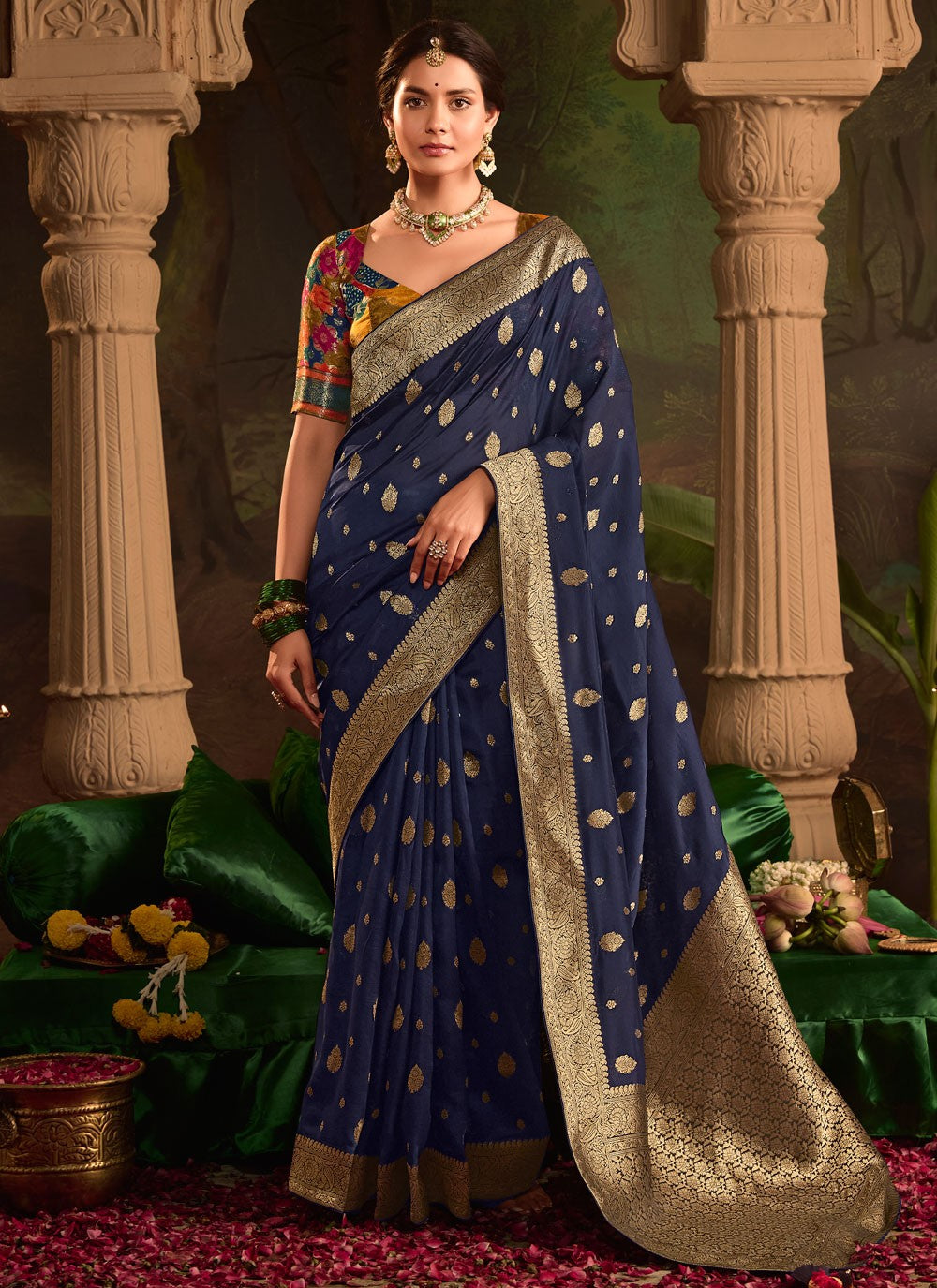 Weaving Zari Pure Dola Saree - S12085