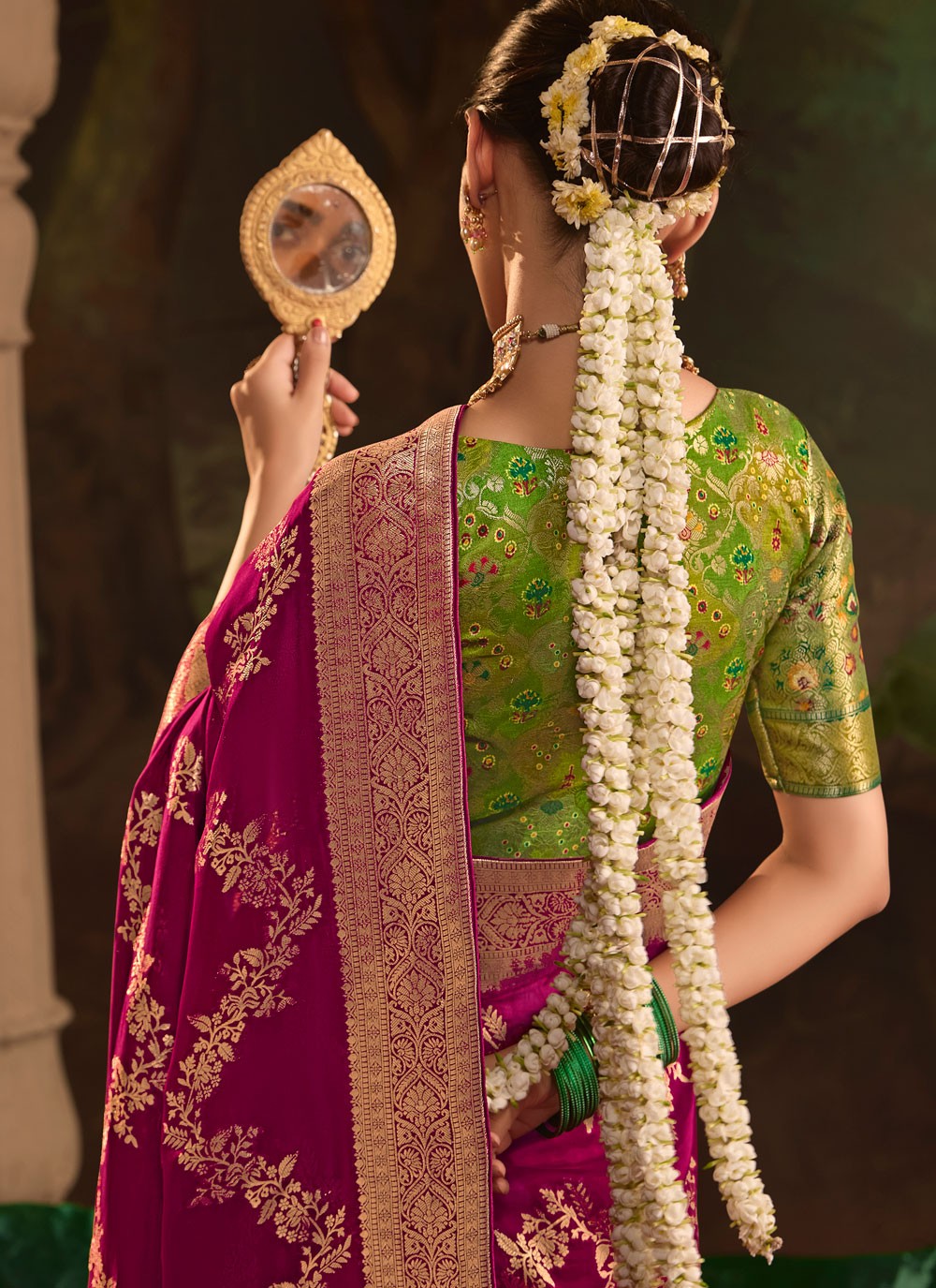 Weaving Zari Pure Dola Saree - S12085