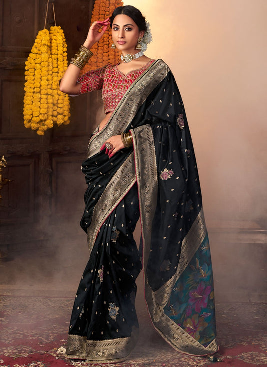 Black Pure Silk Trendy Saree Weaving Zari S19867