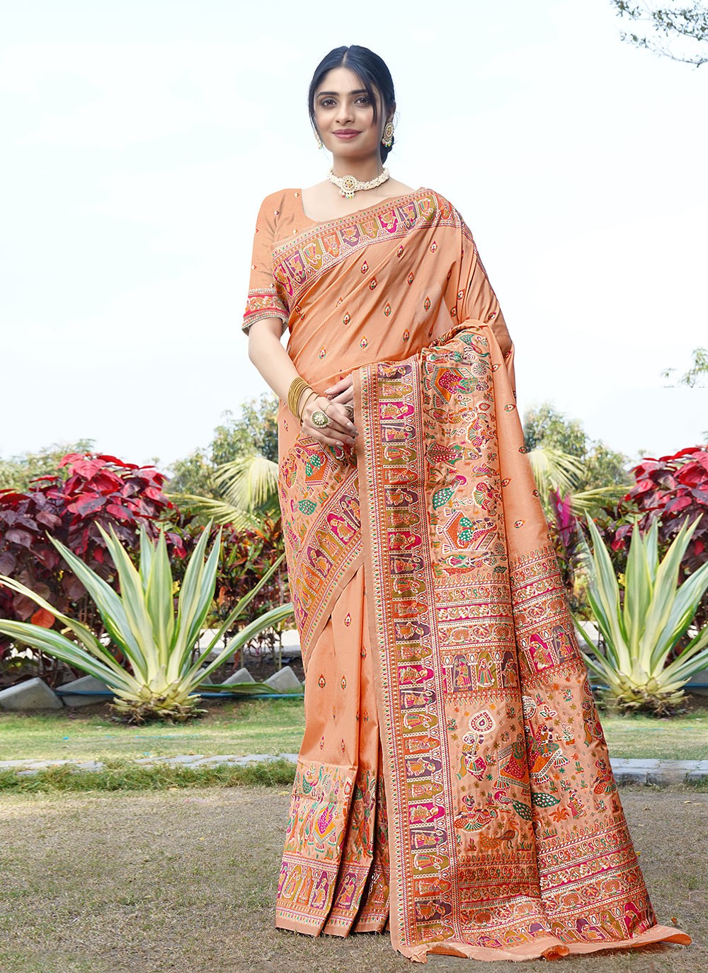 Traditional Weaving Zari Pure Silk Saree - S8496