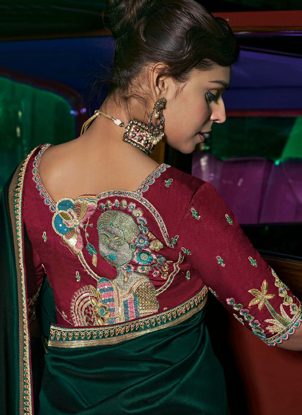 Green Pure Silk Contemporary Saree Border Work, Embroidered, Weaving Zari, Zari S17510