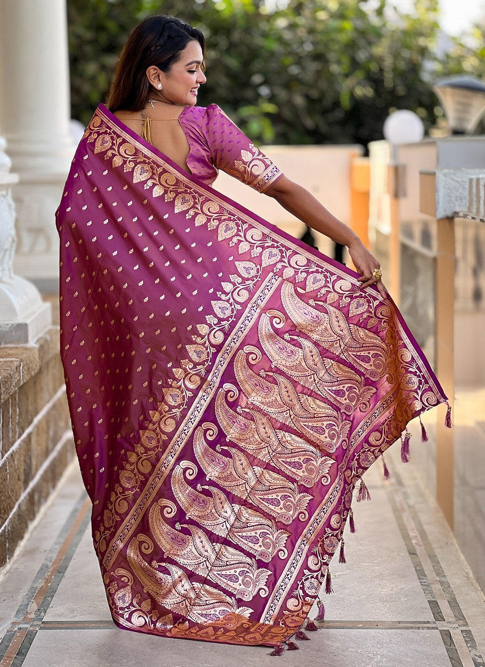 Purple Banarasi Silk Classic Saree Woven S17147