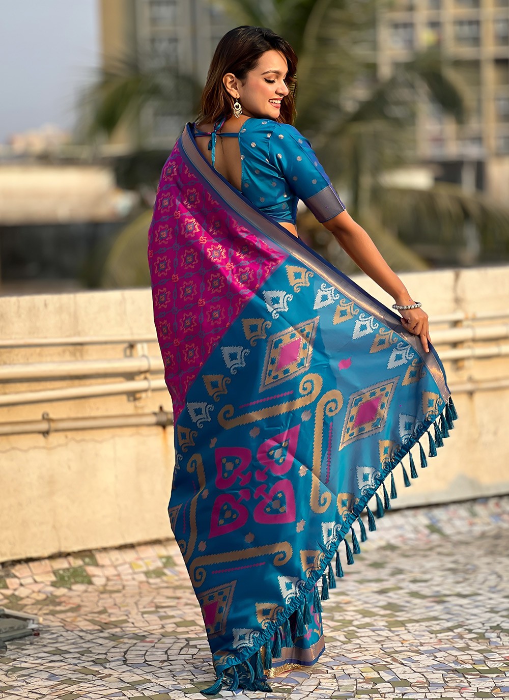Contemporary Meenakari Purple Patola Silk Saree S13550