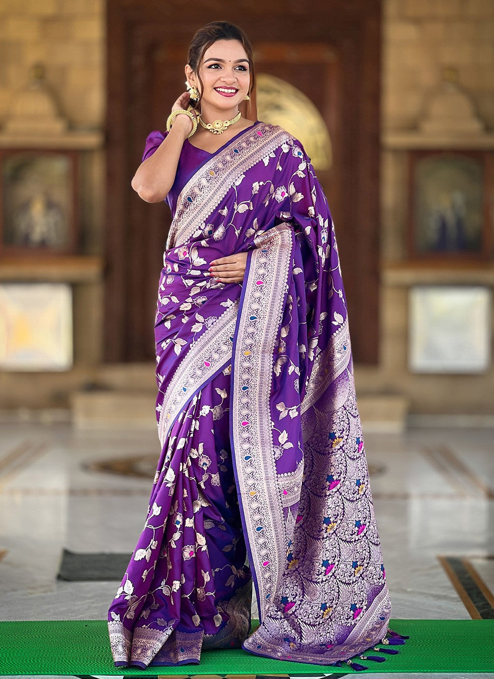 Purple Banarasi Silk Classic Saree Jacquard Work, Woven S16589