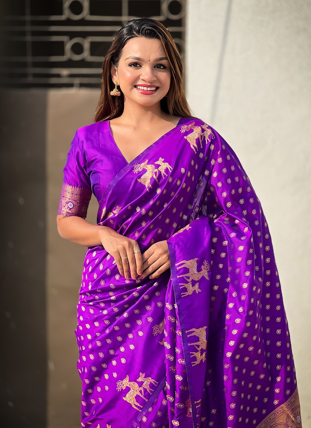 Contemporary Weaving Zari Purple Silk Saree S13155