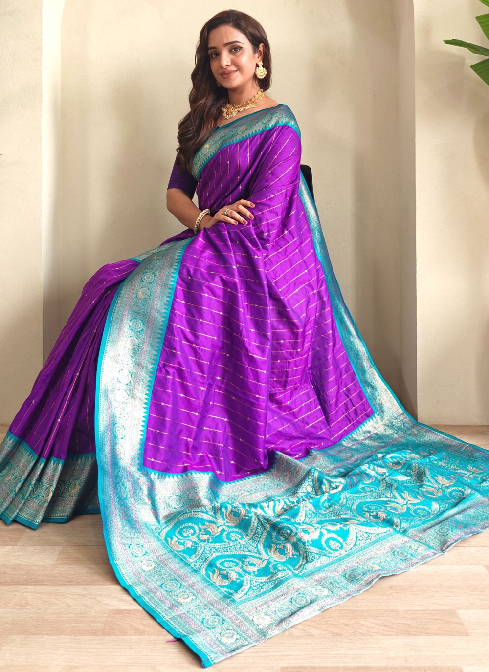 Purple Silk Traditional Saree Weaving Zari S18398