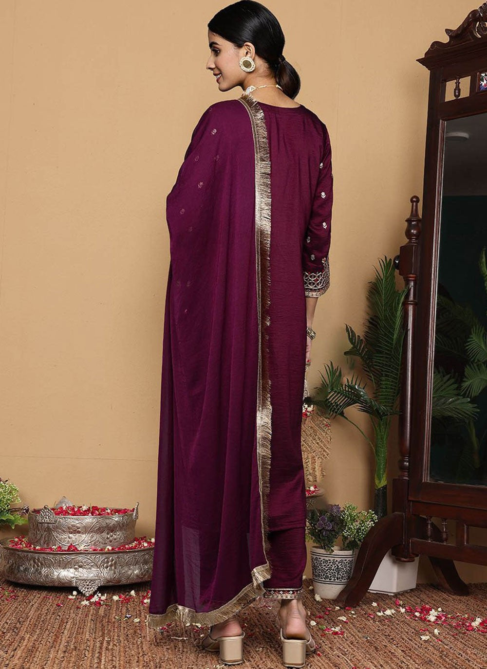 Salwar Suit Embroidered Purple Silk Blend T5642